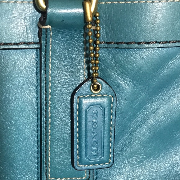 Coach Hampton - Large - Picture 2 of 6